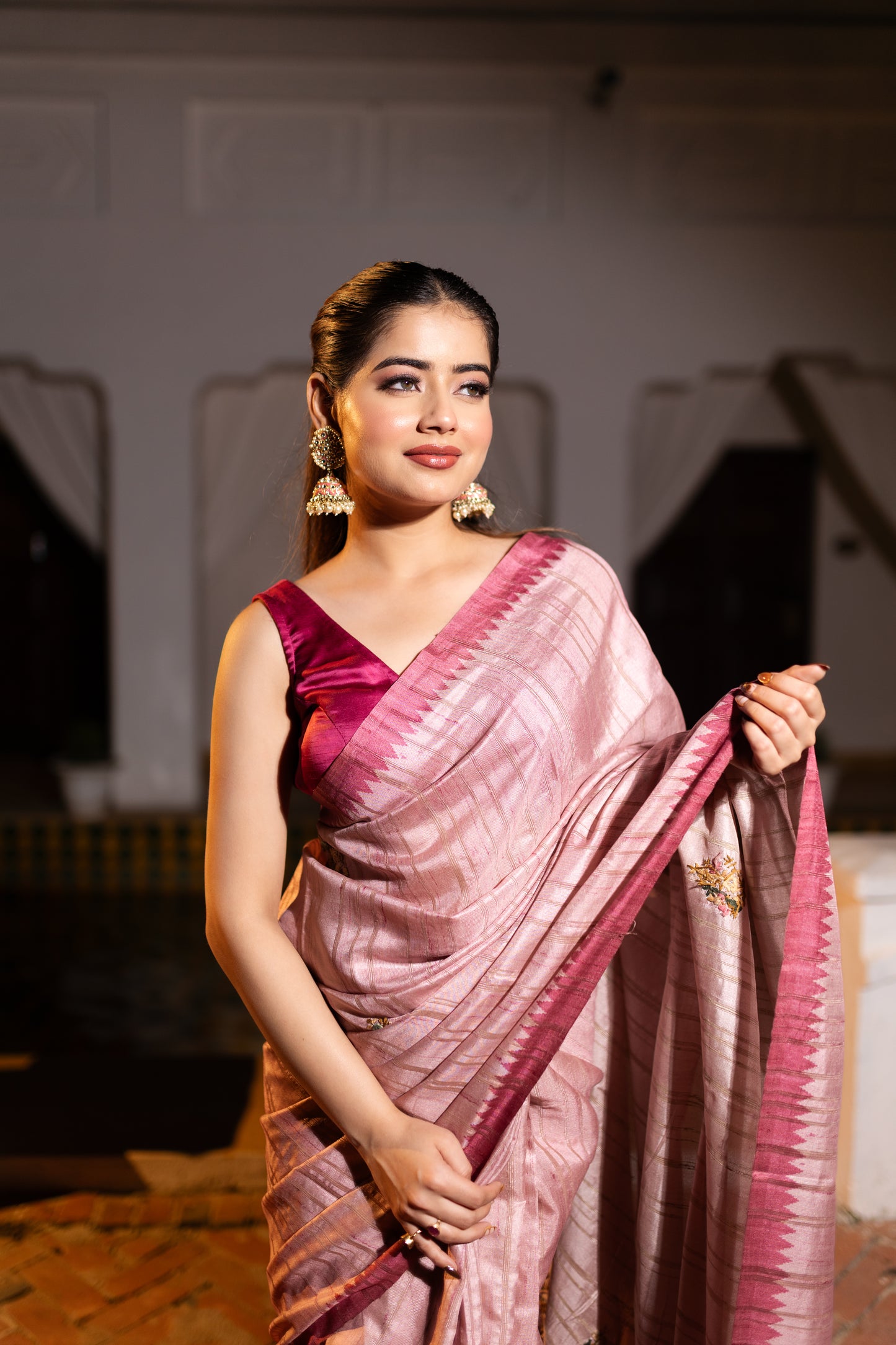 Tussar french knot saree