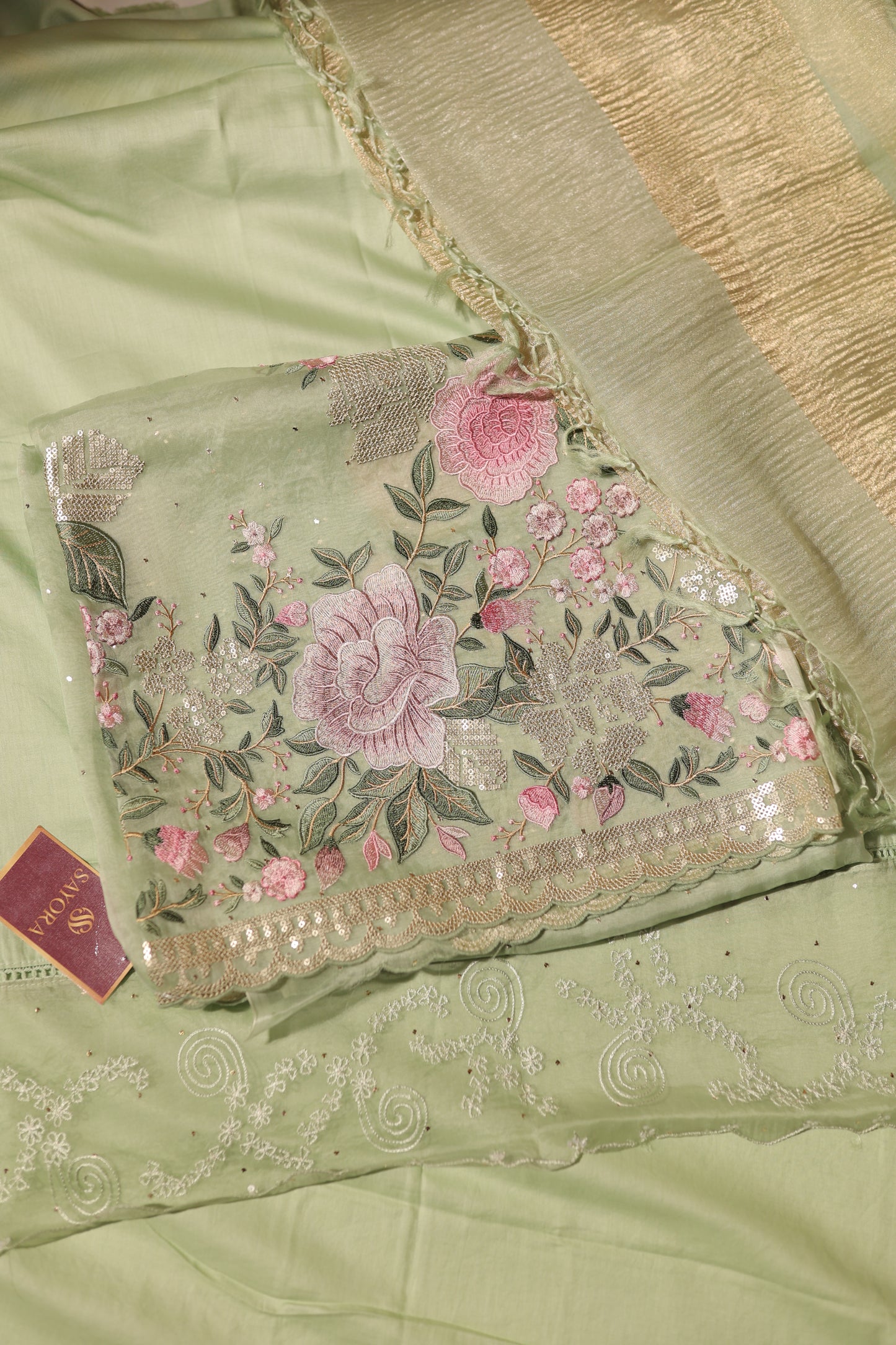 Mint queen organza