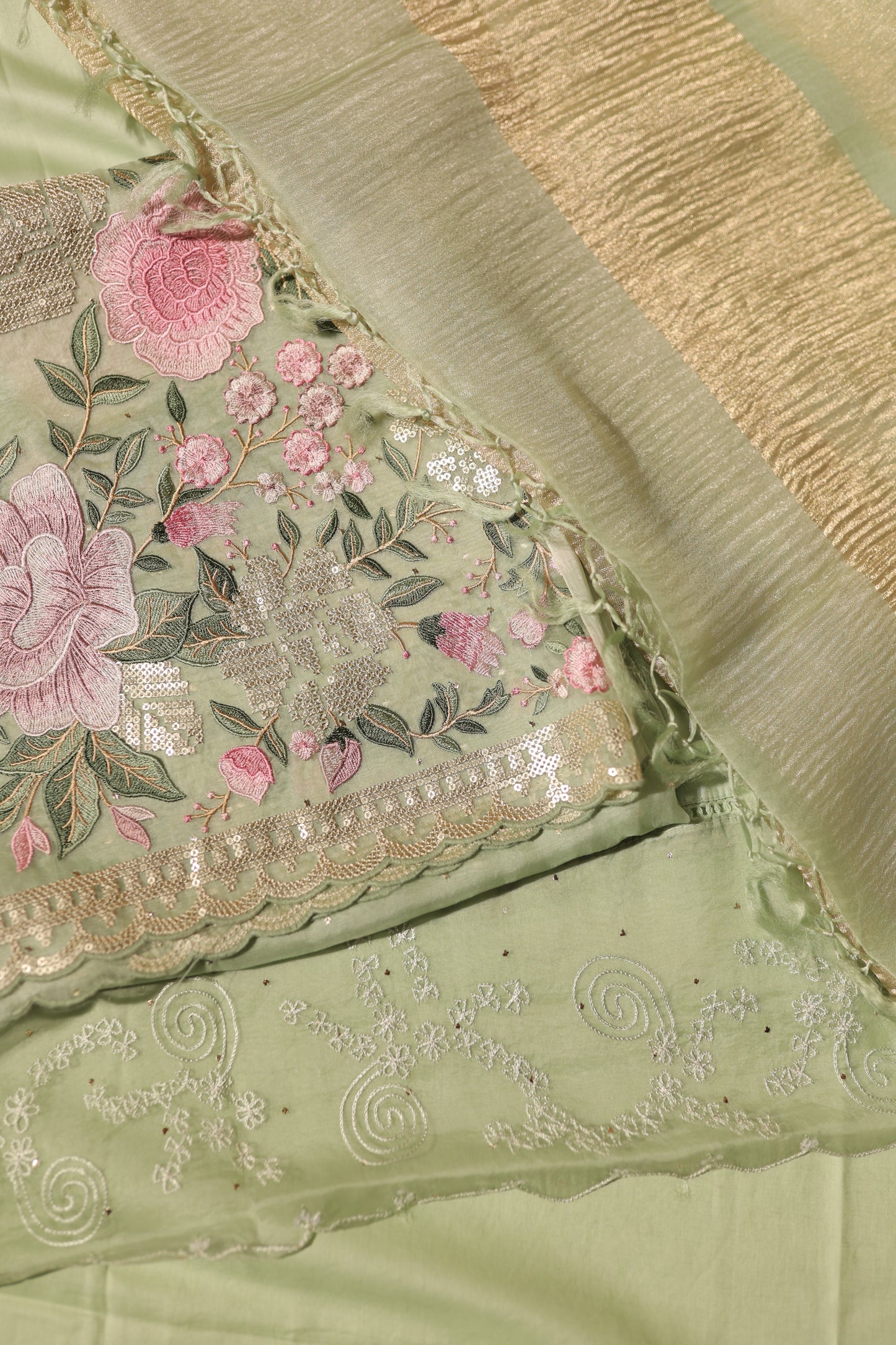 Mint queen organza