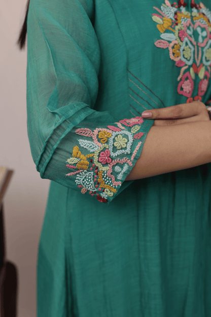 French knot multicolour embroidered mulchanderi Co-ord set