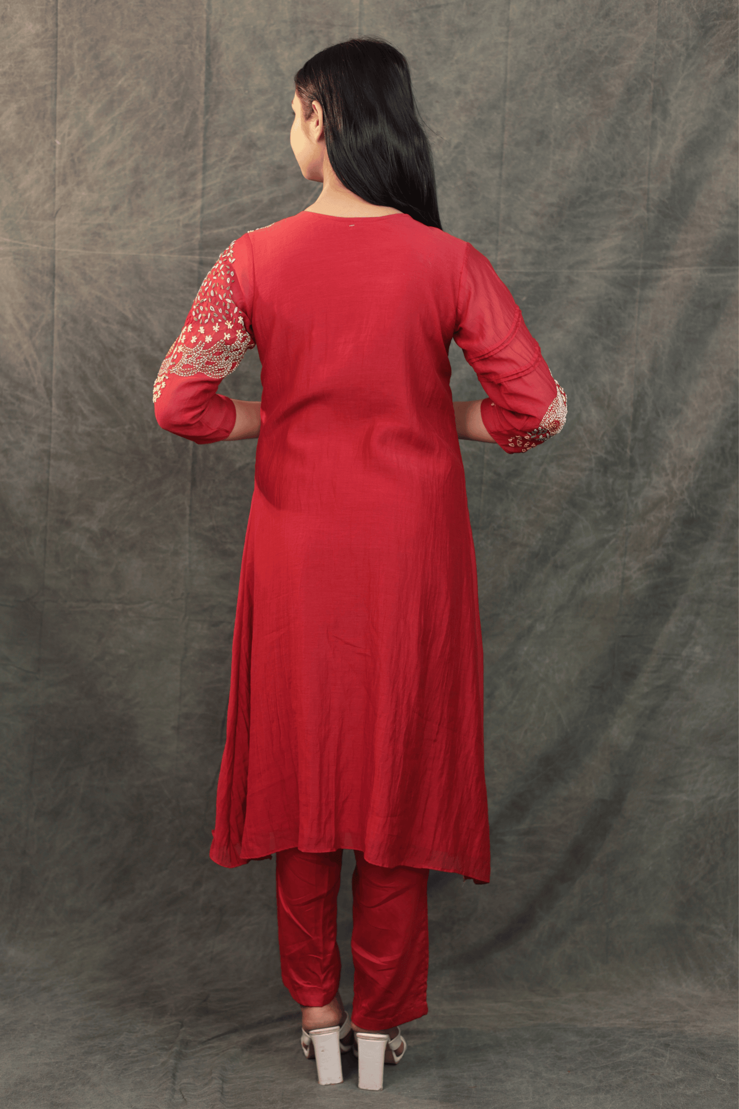 Kantha & mirror embroidered mulchanderi Co-ord set