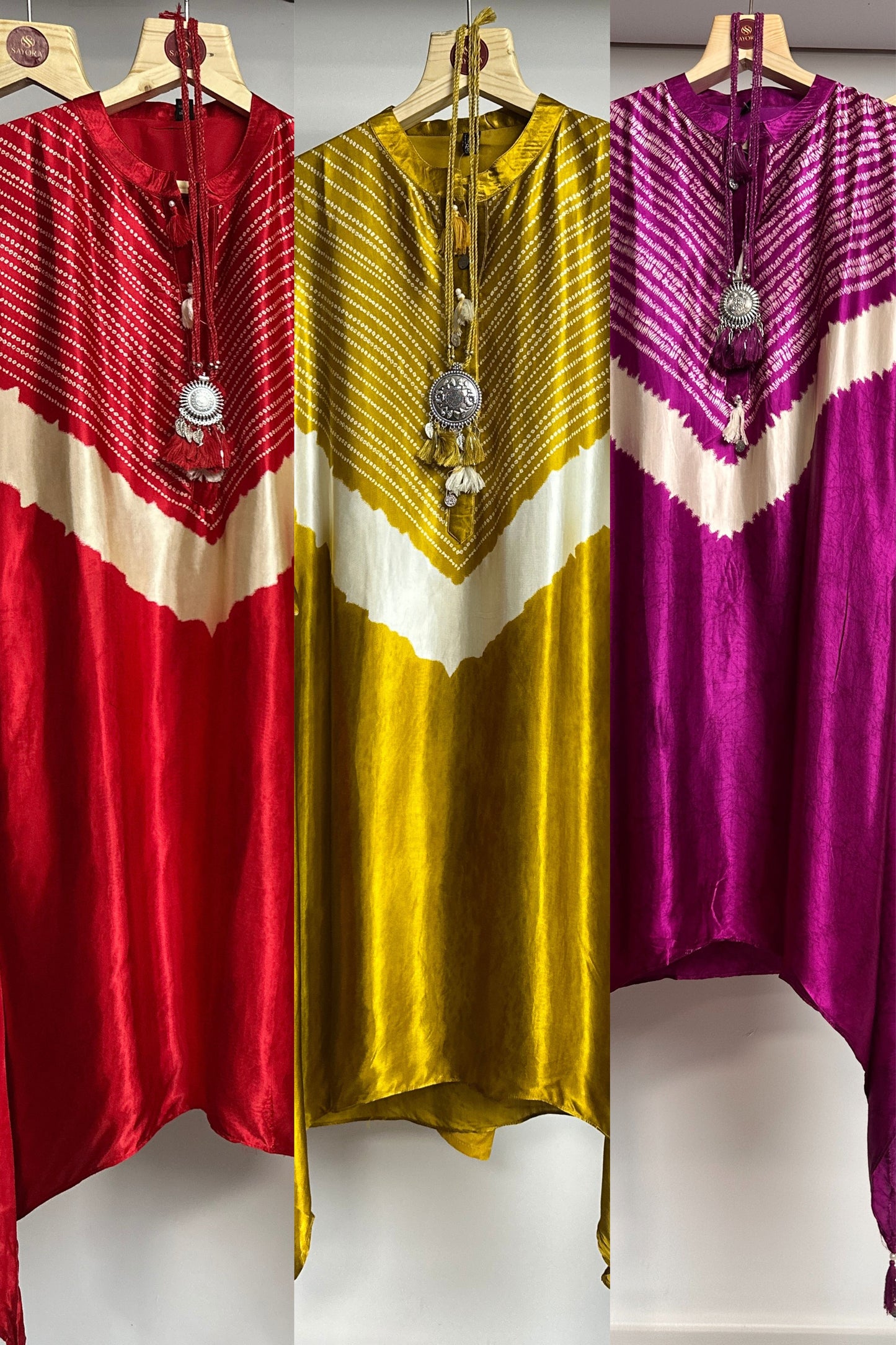 Gajji silk bandhni style designer Co-ord set (with neck accessories).