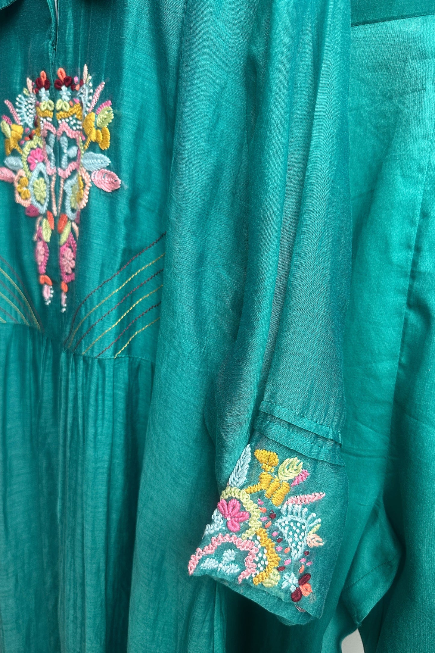 French knot multicolour embroidered mulchanderi Co-ord set