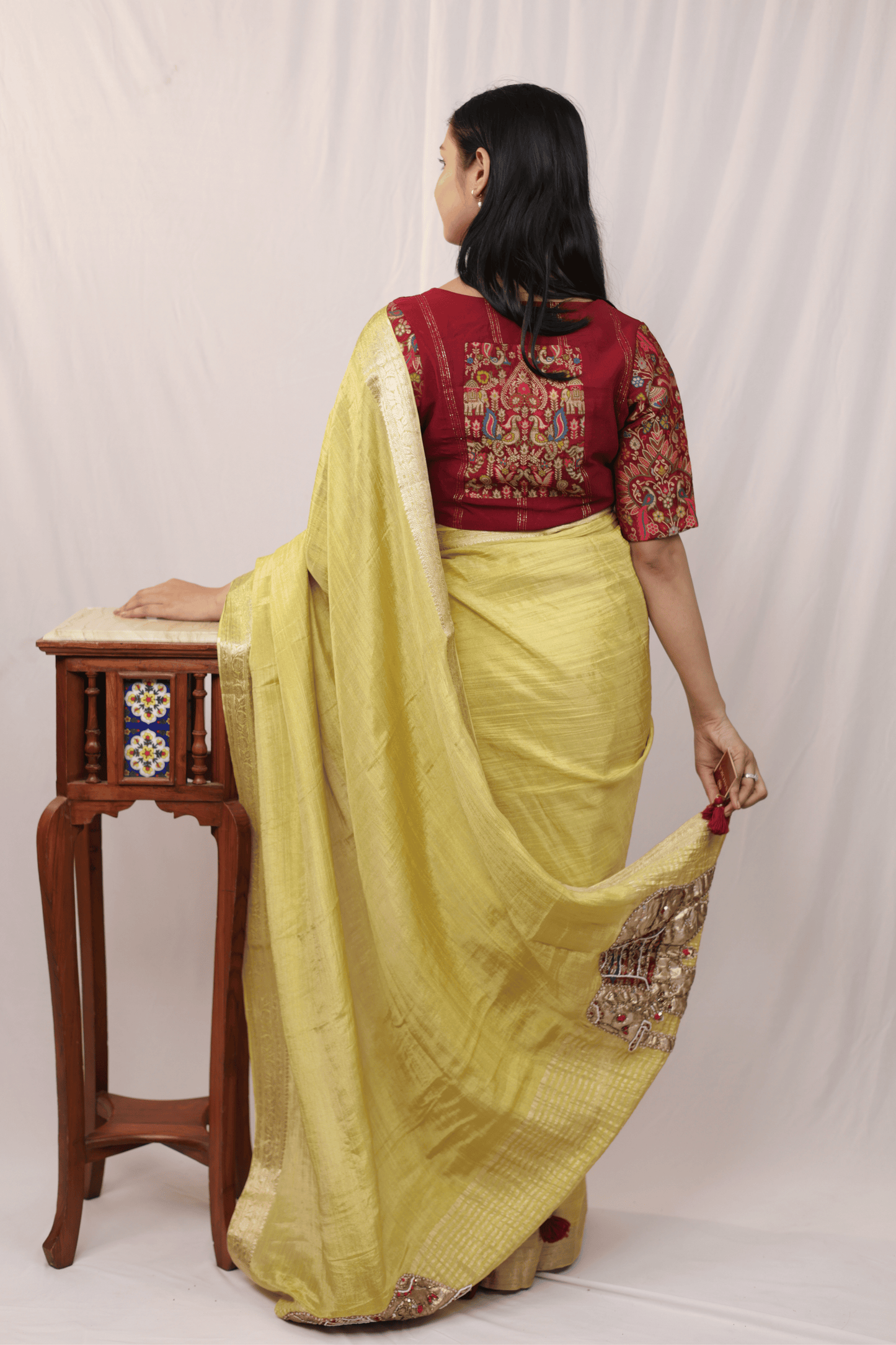 'Vantara' Crushed Silk Elephant Motifs Hand-embroidered Saree with Stitched Designer Blouse