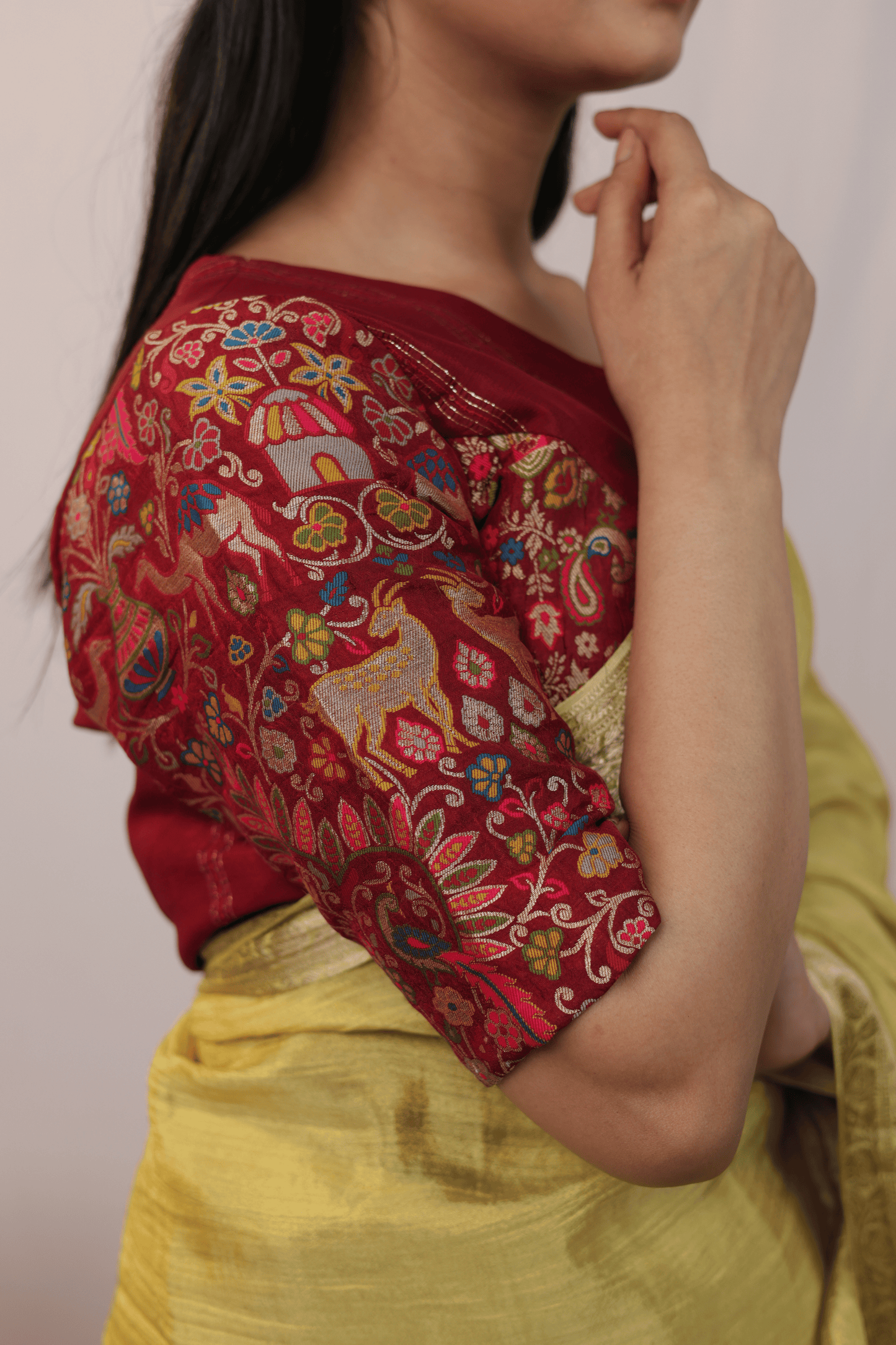 'Vantara' Crushed Silk Elephant Motifs Hand-embroidered Saree with Stitched Designer Blouse
