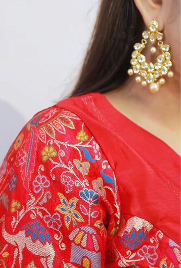 'Vantara' Crushed Silk Elephant Motifs Hand-embroidered Saree with Stitched Designer Blouse